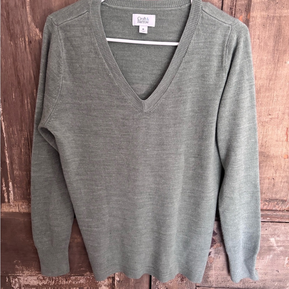 Croft & Barrow Green Fitted Long Sleeve Sweatshirt